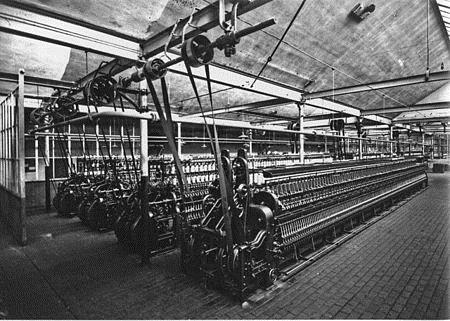 /source/2458edf72cd0eea6e4f631091a50f4f0/File:AHW_Kammgarnspinnerei_Pfaffendorf_Leipzig_um_1925.jpg
